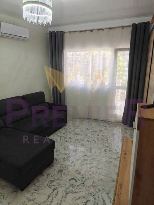 Тристаен в Слънчев бряг