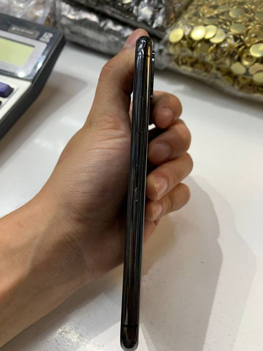 iPhone X 64gb bitta batareyka almashkan fes id tru ton bor