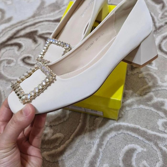 Туфли низком каблуке