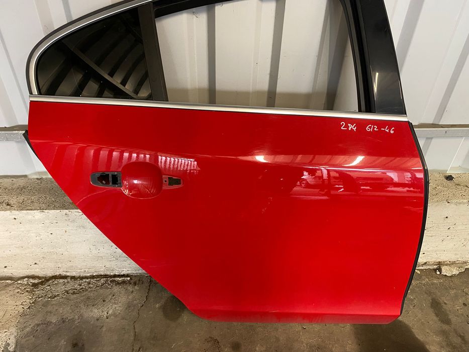 Usa dreapta spate Volvo S60 V60 2011-2018 30762666 32228975