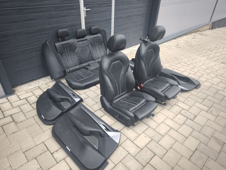 Interior piele neagra incalzit recaro BMW seria 5 G30 2018