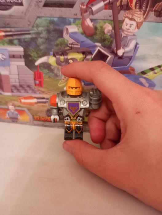 Лего фигурка  большой ALX