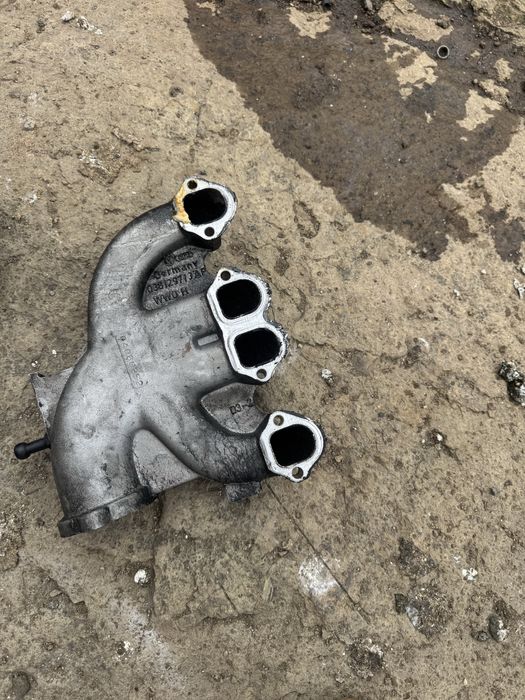 Seat leon ARL на части