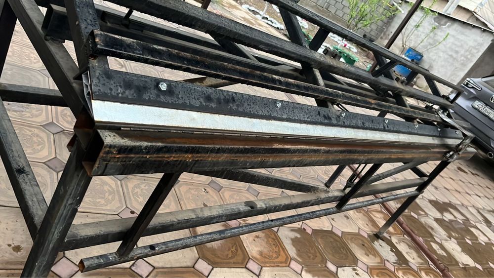 Листогибочный станок