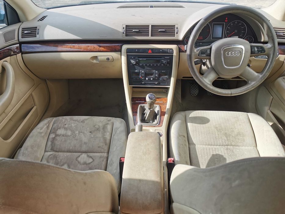 dezmembrez audi a4 b7/bara fata a4 b7/faruri xenon/stopuri a4 b7