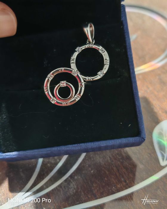 Сребърен пръстен, висулка и гривна