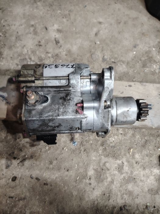 Продам стартер на ДВС 3sfe