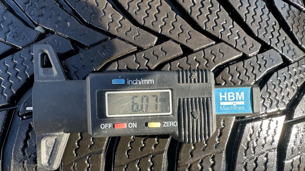 Джанти с зимни и летни гуми 5х100/17