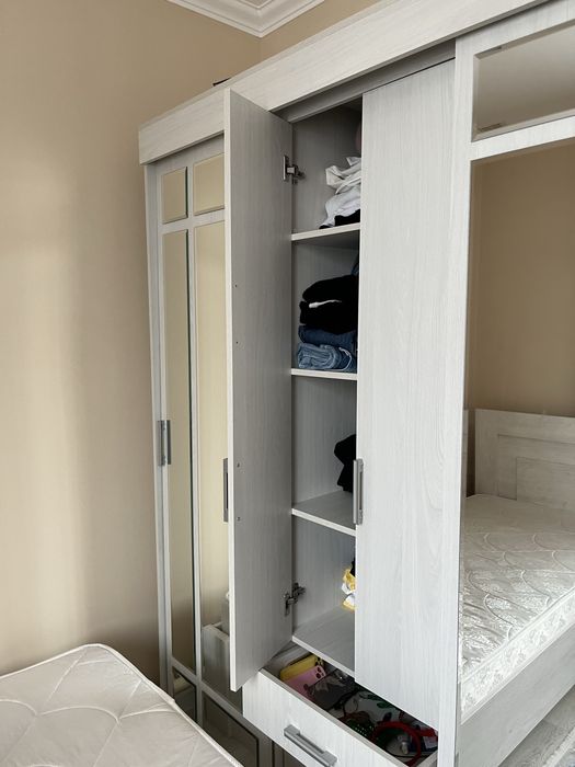 Продам шкаф купе. Срочно