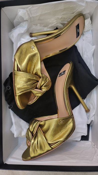 Elisabetta Franchi летни обувки сандали