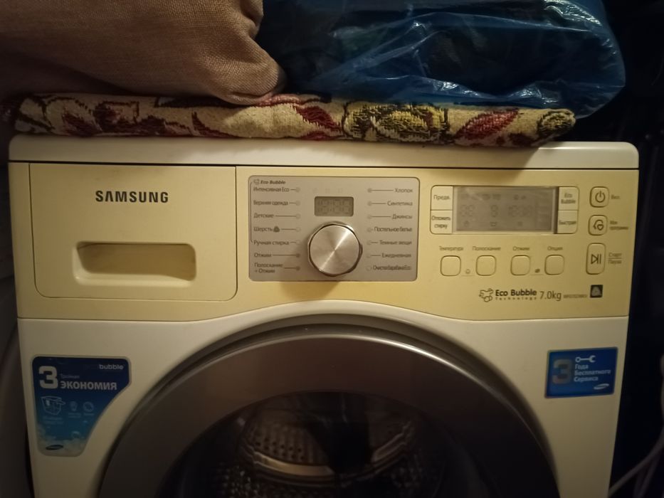 Продам стиральную машинку