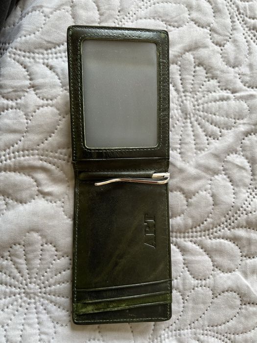 Портфейл естествена кожа