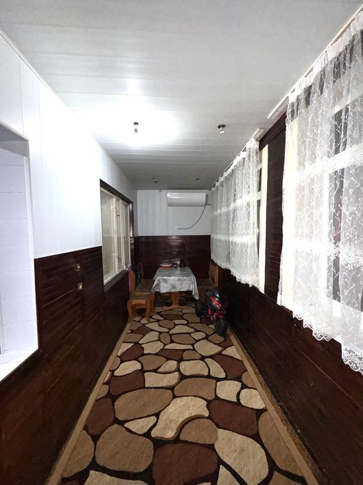 Продается 4 комнатная квартира. Мирзо Улугбекский район. Ахмад Югнакий