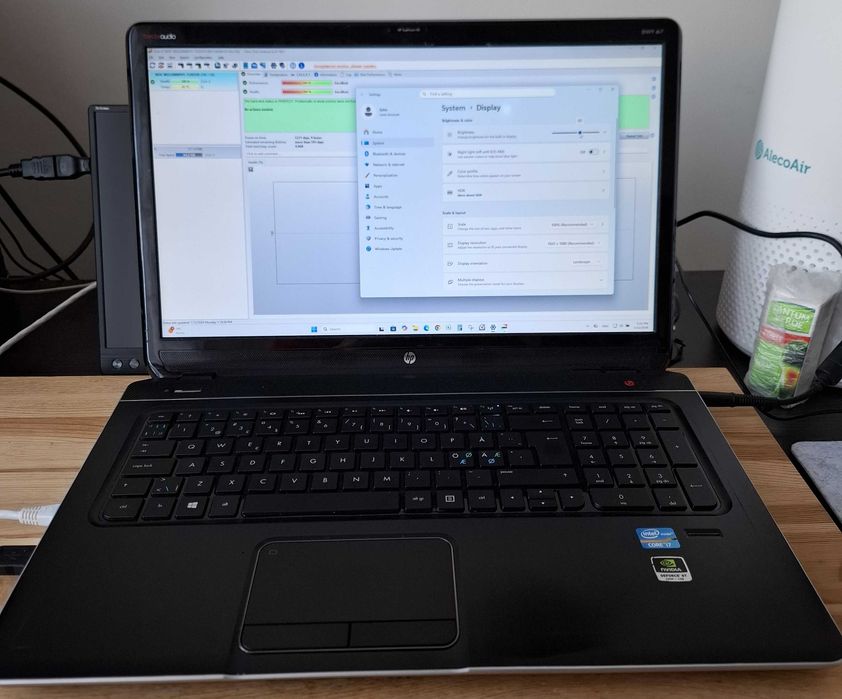 Laptop HP ENVY dv7, display 17,3" FHD, i7-3630QM, 8GB RAM, 230GB HDD