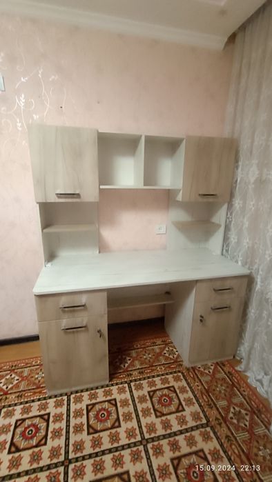 Письменный стол для детей