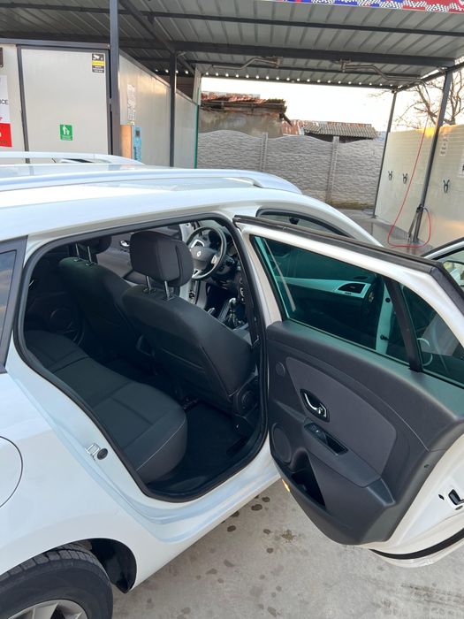 Renault Megane 3 - 1.5 dci (110 cp)