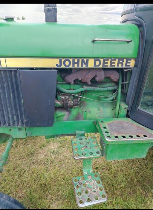 John deere 2140.