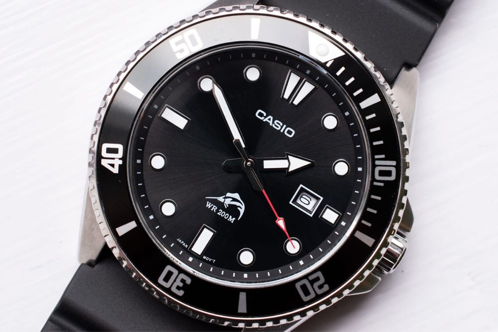 Новые часы Casio MDV-106-1A Duro WR 200M