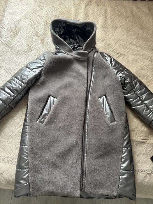 Продам куртку зимнию