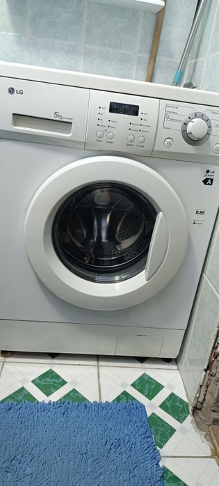 Продам машинку на запчасти