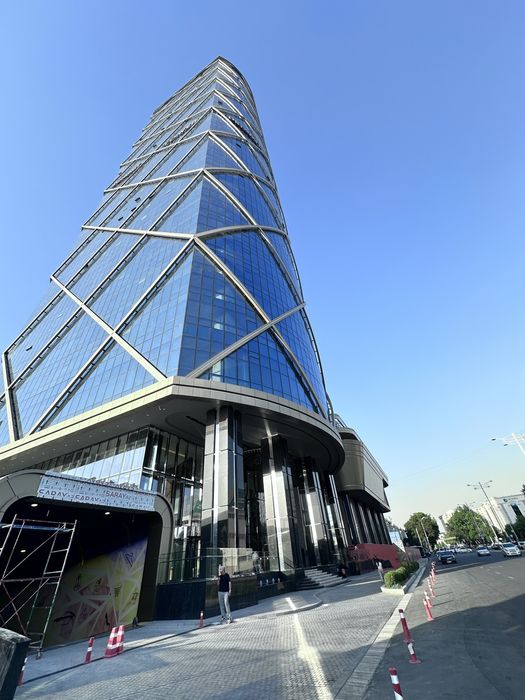 Сдаётся в аренду офис в элитном новостройке Piramit Tower ул Бабура