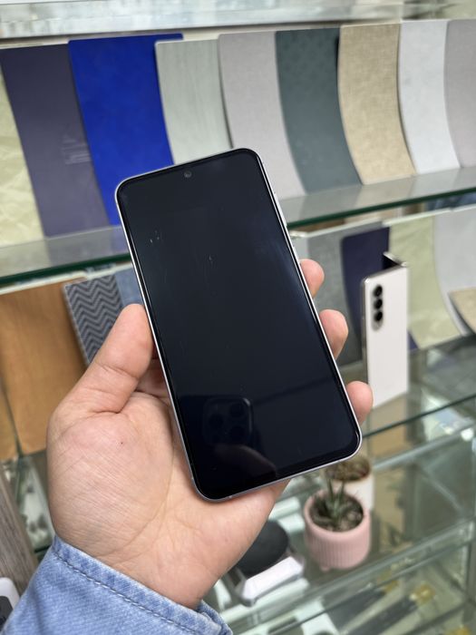 Samsung s23 FE 8/128Gb