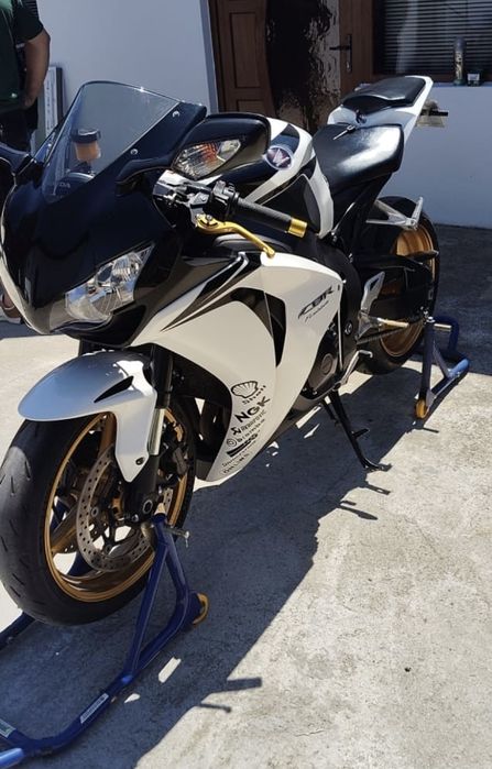 Honda CBR 1000 fireblade