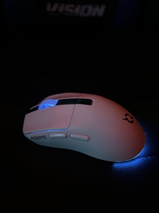 Mouse gaming AQYRIS