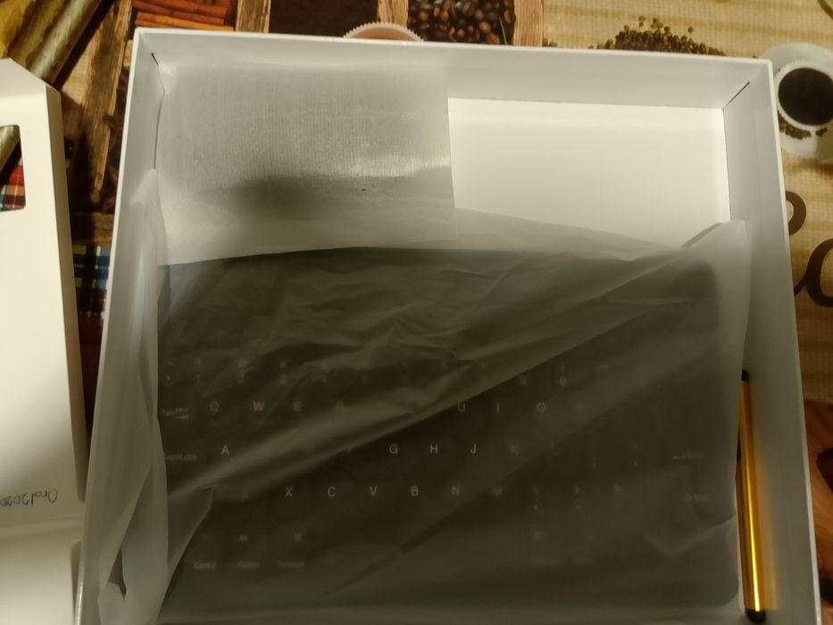 Планшет в 3 одном