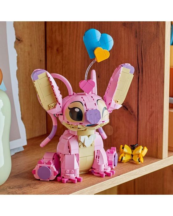 Чисто ново и неотваряно LEGO DISNEY Конструктор на ANGEL (