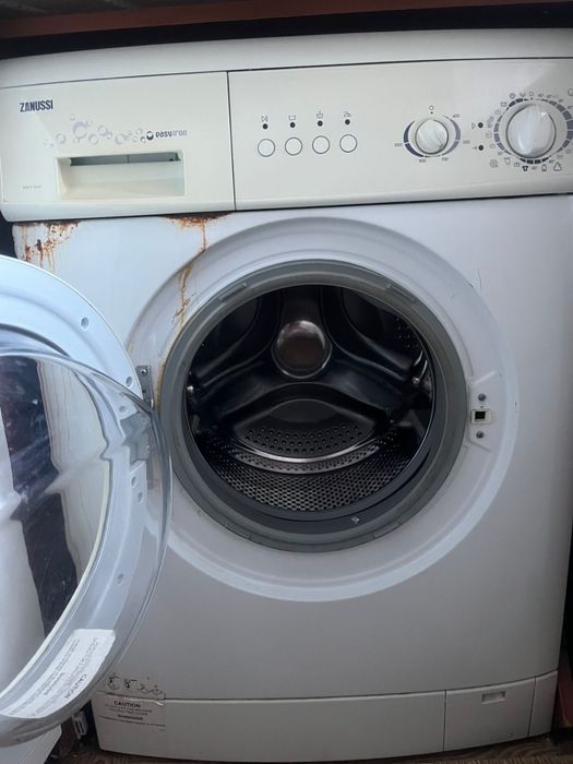 Стиральная машина Zanussi