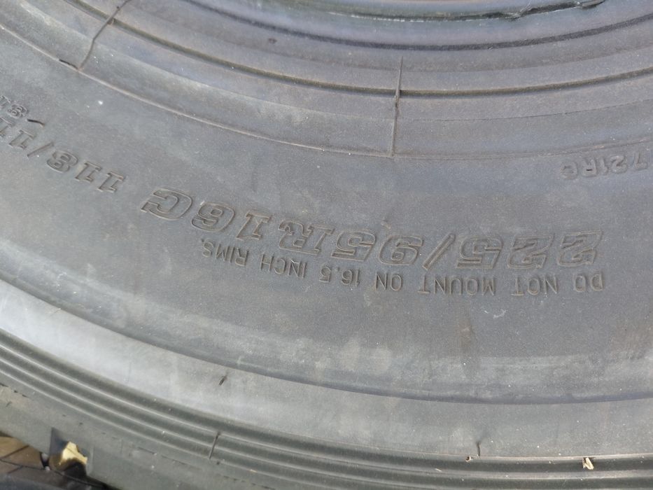 Cauciucuri 225/95R16C ca noi