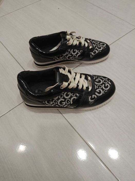 Маратонки Guess 37н
