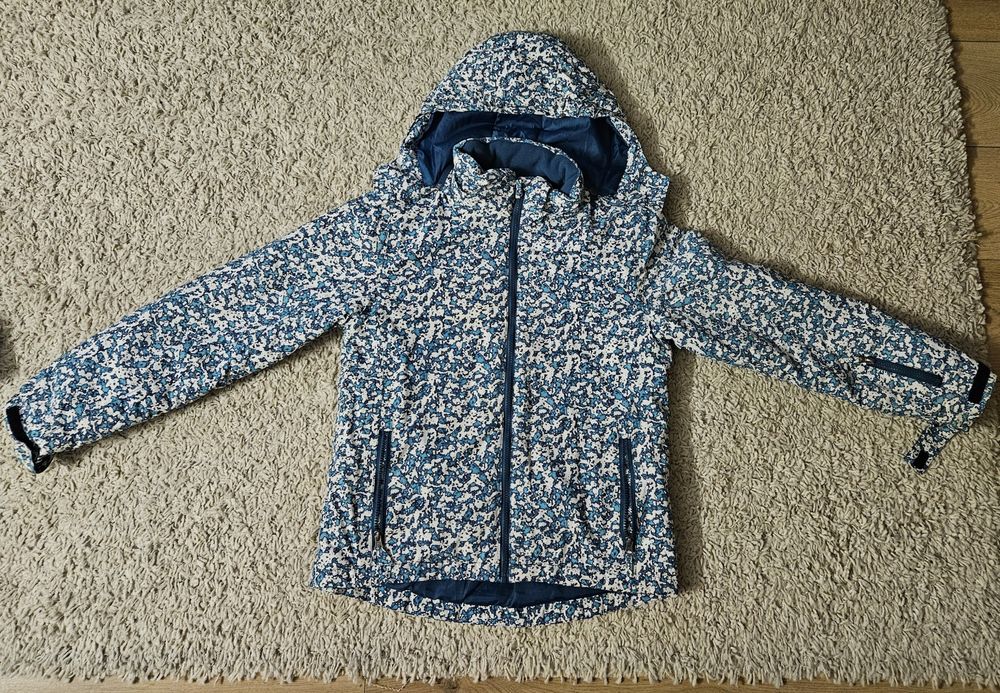 Geaca și pantaloni de schi/iarna