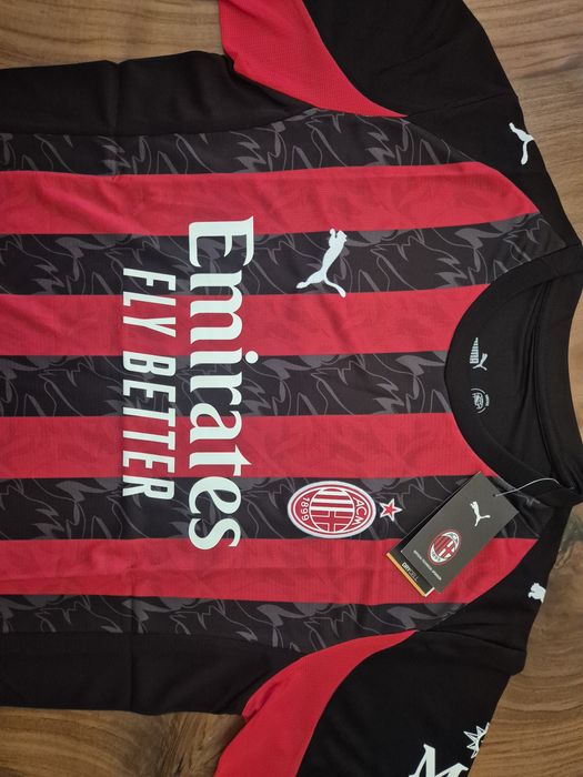 Новите тениски на Милан сезон 25/26