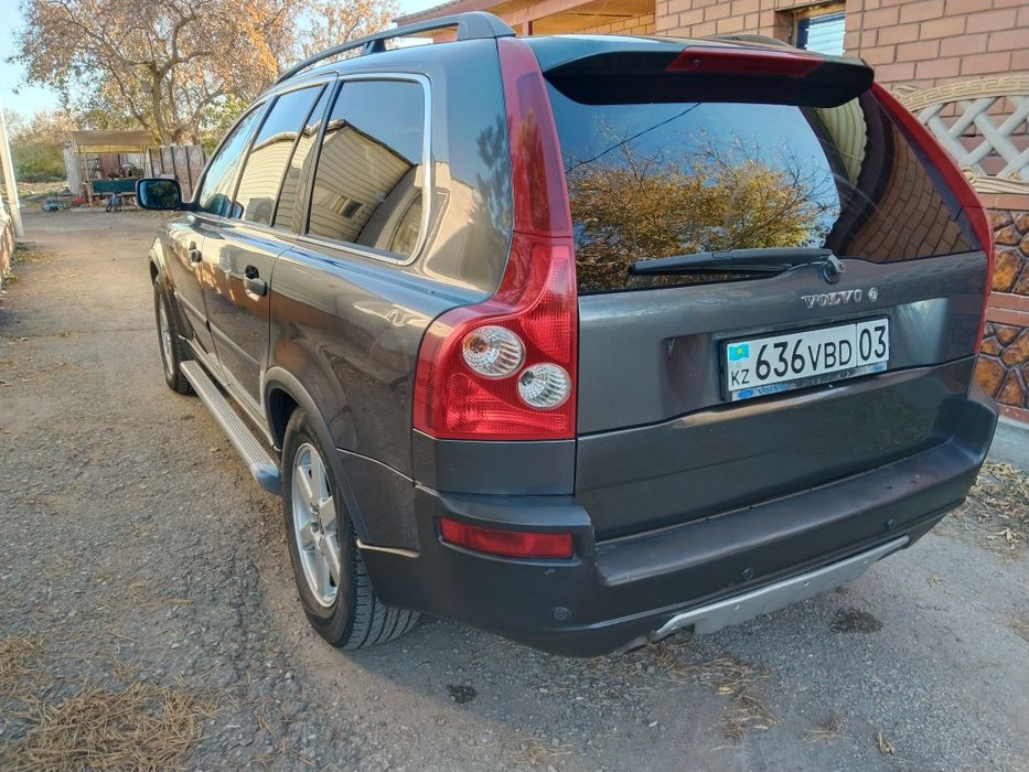 Вольво ХС 90 2005 год