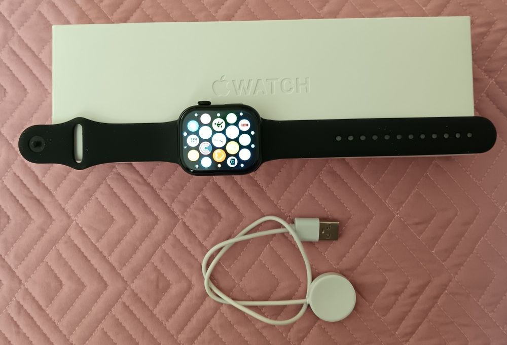 Смарт часы Apple watch