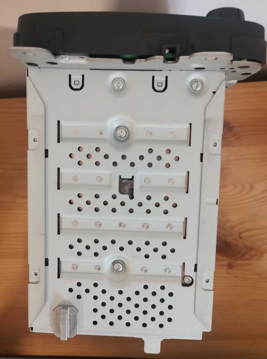 Радио CD от шкода фабия 2011,с дефект