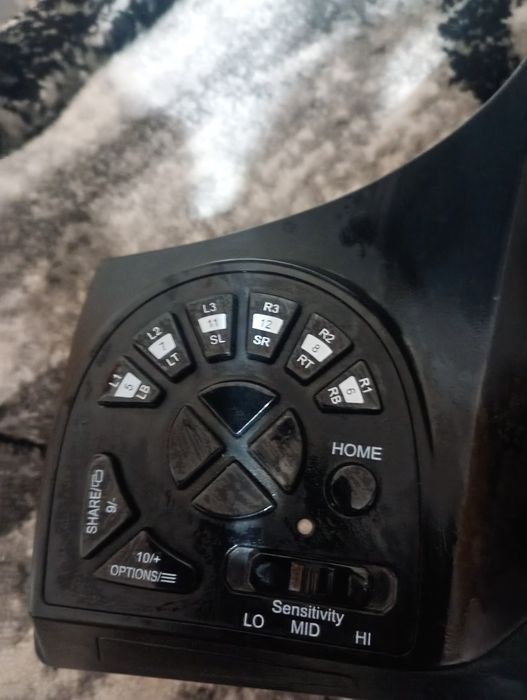 Vând volan de gaming  Myria