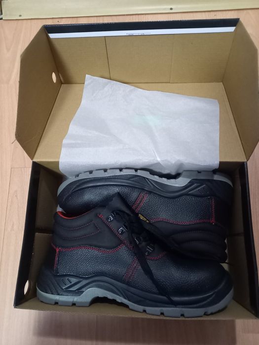 Работни обувки " Stenso"