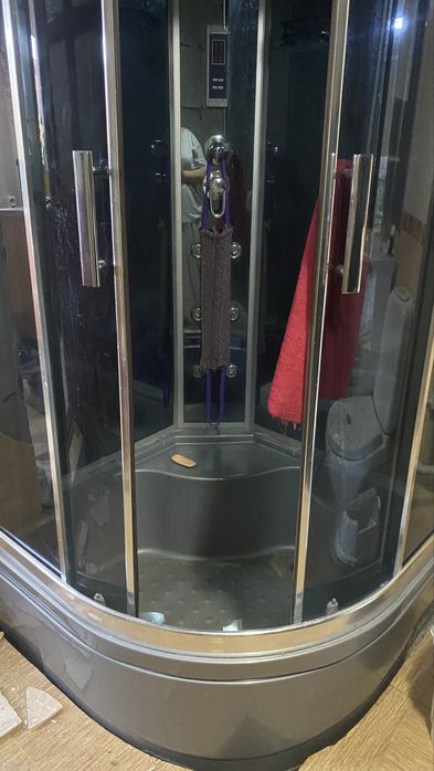 Продам душевую кабину