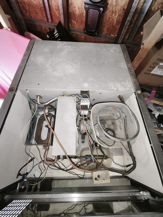 Vând de congelator italian profesional Foster in stare de functionare