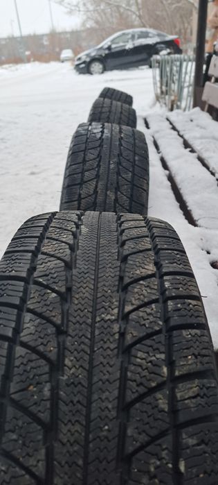 Продаётся резина с дисками 195/65/14 на ВАЗ.
