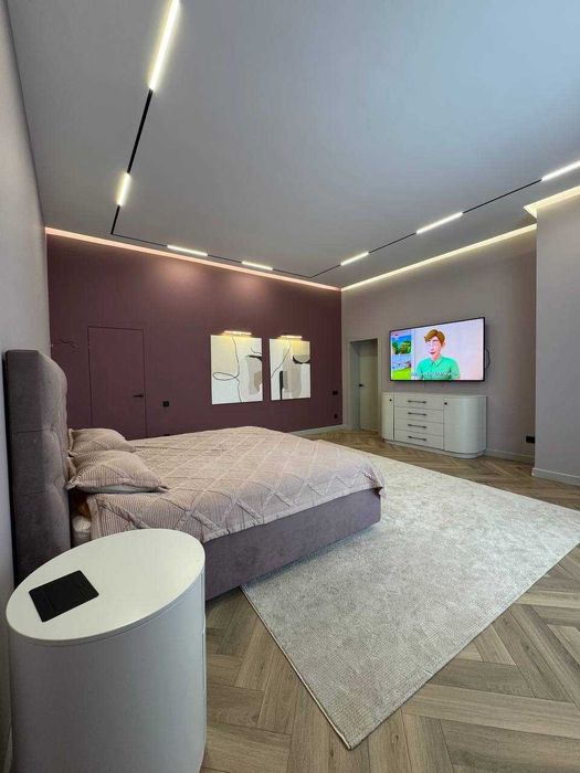 Продам коттедж в центре города