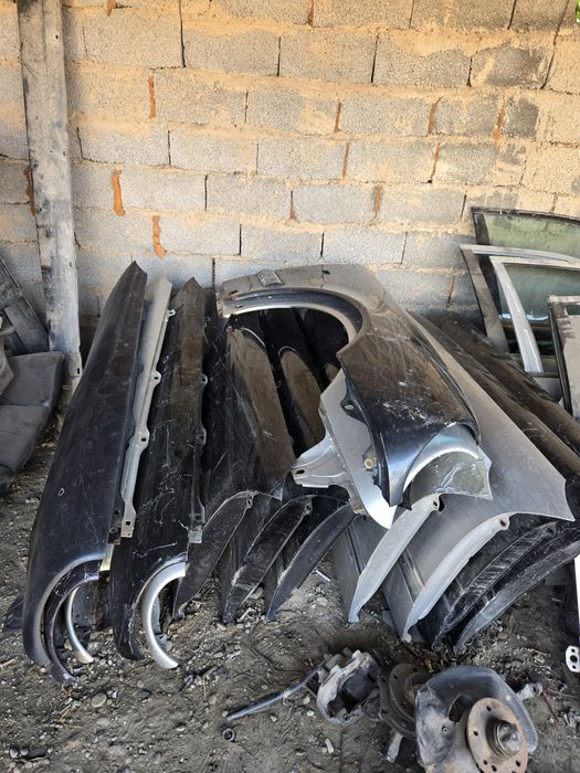 Мерседес 210 по запчастям