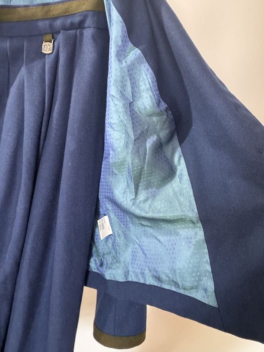 Costum nou lana Hammerschmid