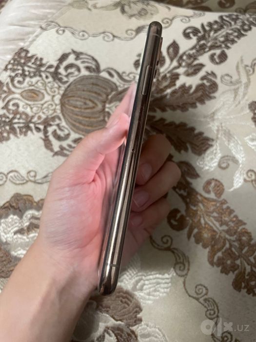 Iphone xs sotiladi holati zor