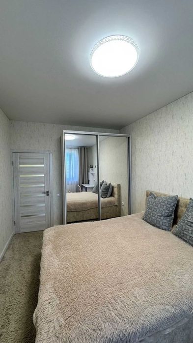 Тристаен имот в кв.Красно село