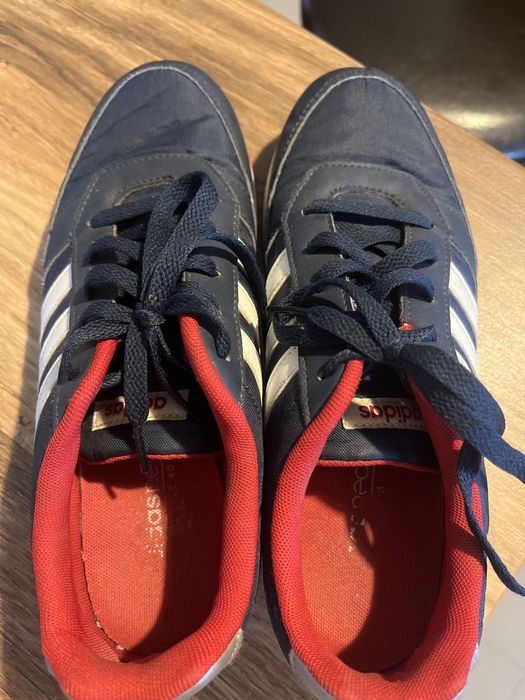 Vând adidasi marca Adidas marimea 38