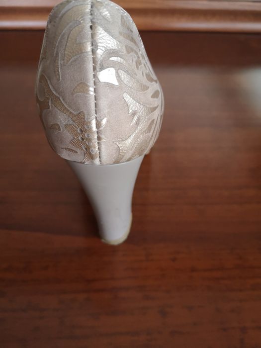 Pantofi Botta de ocazie din piele brocata,